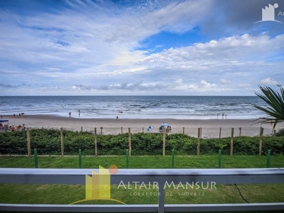 Foto 1 de Apartamento à Temporada em Itapoá SC - Bairro Paese - Altair Mansur Imóveis