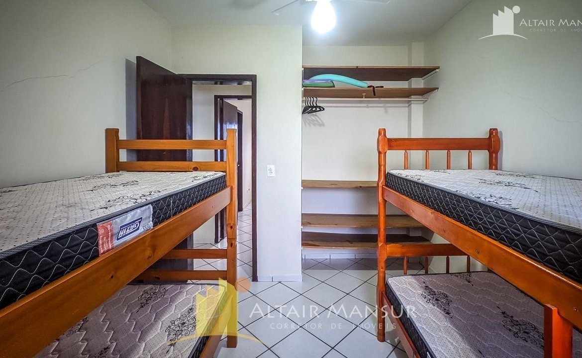 Apartamento Beira mar com piscinas
