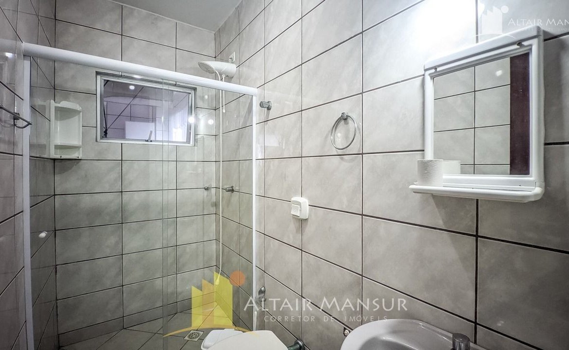 Apartamento Beira mar com piscinas