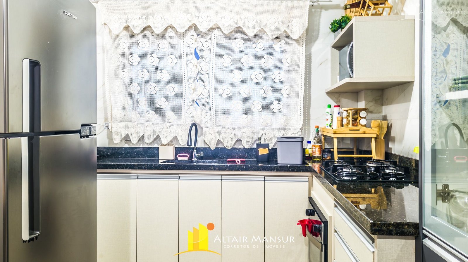 Foto 7 de Apartamento à Venda em Itapoá SC - Bairro Paese - Altair Mansur Imóveis
