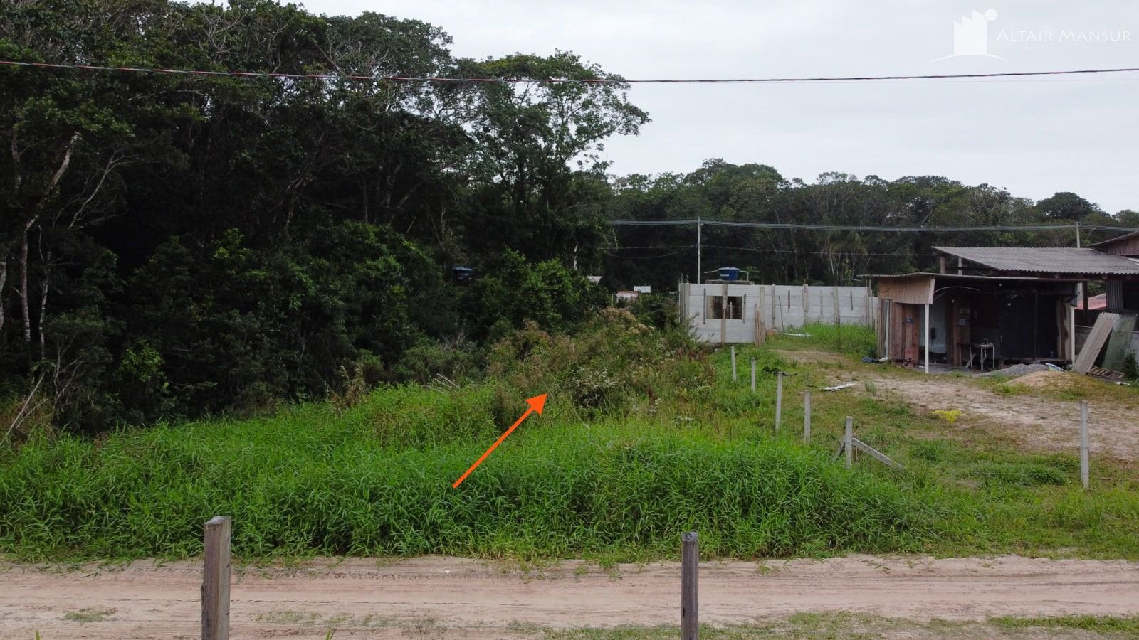 Foto 1 de Terreno à Venda em Itapoá SC - Bairro Maresia - Altair Mansur Imóveis