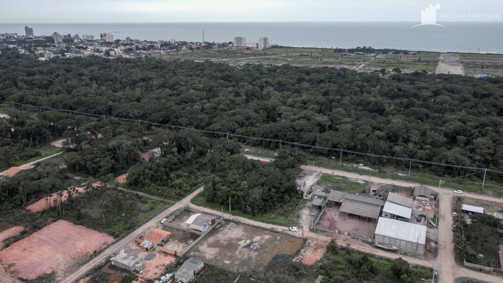 Foto 2 de Terreno à Venda em Itapoá SC - Bairro Maresia - Altair Mansur Imóveis