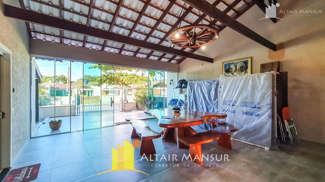 Casa Alto Padrão à Venda 250m² – 4 Quartos, 4 Vagas, Varanda e Deck, Itapoá – SC – Foto 26 | Altair Mansur Imóveis Casa Alto Padrão à Venda 250m² – 4 Quartos, 4 Vagas, Varanda e Deck, Itapoá – SC