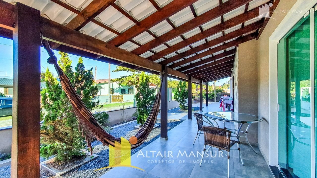 Casa Alto Padrão à Venda 250m² – 4 Quartos, 4 Vagas, Varanda e Deck, Itapoá – SC – Foto 33 | Altair Mansur Imóveis Casa Alto Padrão à Venda 250m² – 4 Quartos, 4 Vagas, Varanda e Deck, Itapoá – SC