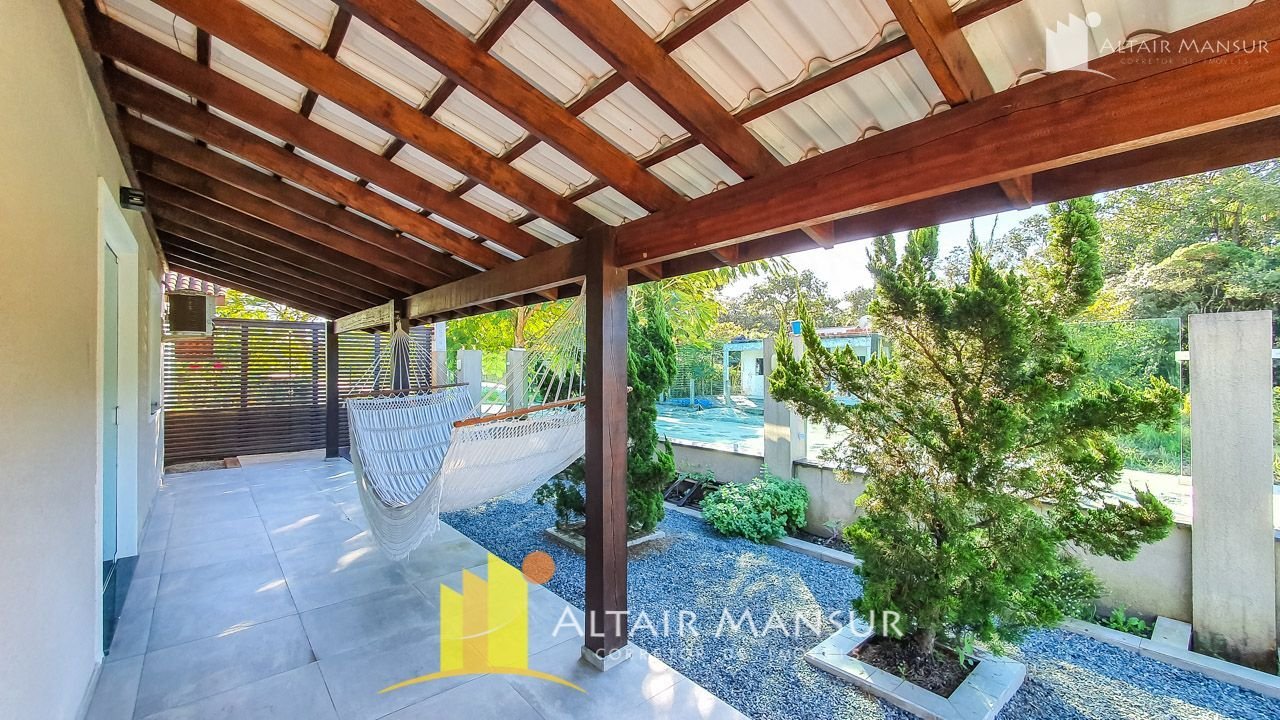 Casa Alto Padrão à Venda 250m² – 4 Quartos, 4 Vagas, Varanda e Deck, Itapoá – SC – Foto 35 | Altair Mansur Imóveis Casa Alto Padrão à Venda 250m² – 4 Quartos, 4 Vagas, Varanda e Deck, Itapoá – SC
