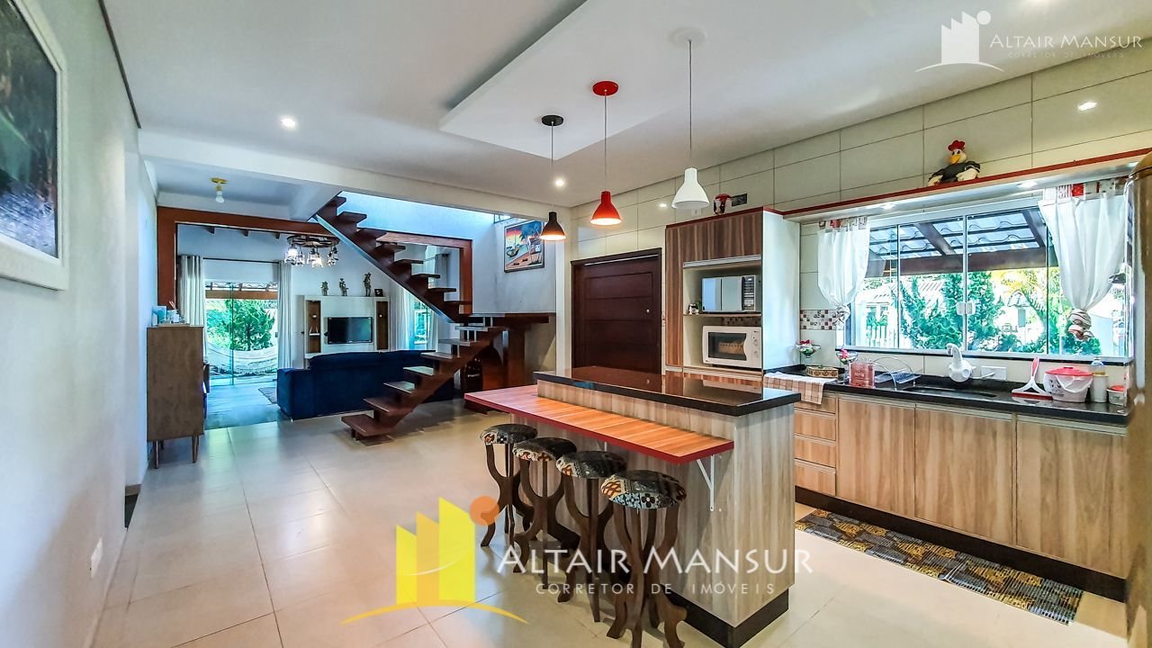 Casa à Venda em Itapoá SC – Santa Clara – Foto 7 | Altair Mansur Imóveis Foto 7 de Casa à Venda em Itapoá SC - Bairro Santa Clara - Altair Mansur Imóveis