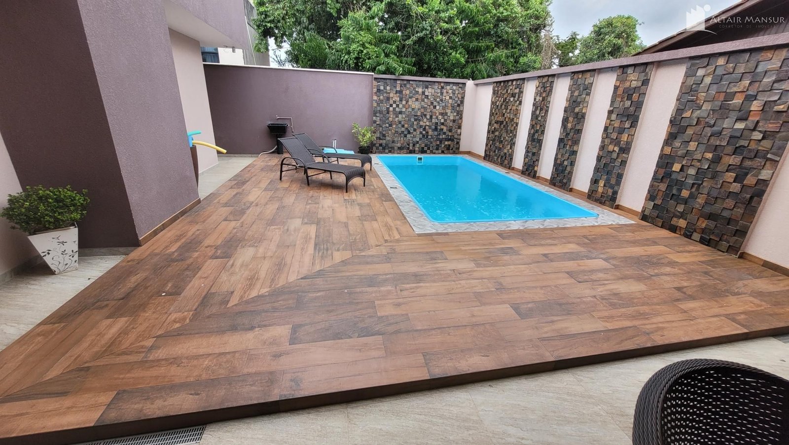 Casa à Venda em Itapoá SC – Balneário Itapoá – Foto 4 | Altair Mansur Imóveis Foto 4 de Casa à Venda em Itapoá SC - Bairro Balneário Itapoá - Altair Mansur Imóveis