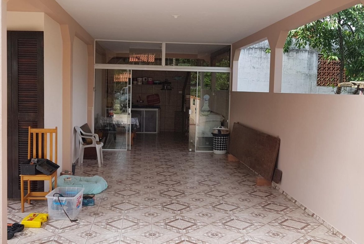 Sobrado à Venda 384m² – 3 Quartos(2 suítes) – Princesa do Mar, Itapoá – SC