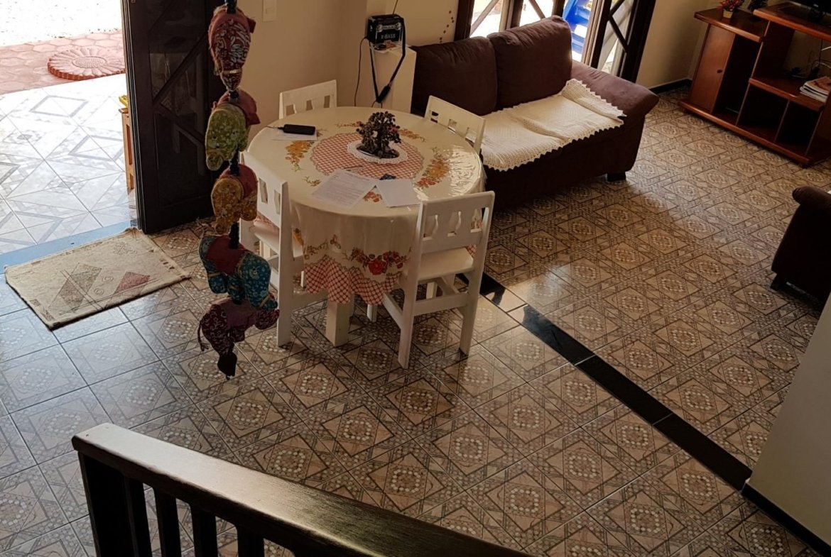 Sobrado à Venda 384m² – 3 Quartos(2 suítes) – Princesa do Mar, Itapoá – SC