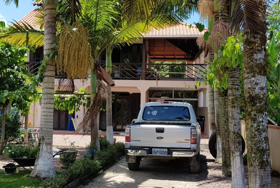 Foto 4 de Casa à Venda em Itapoá SC - Bairro Princesa do Mar - Altair Mansur Imóveis