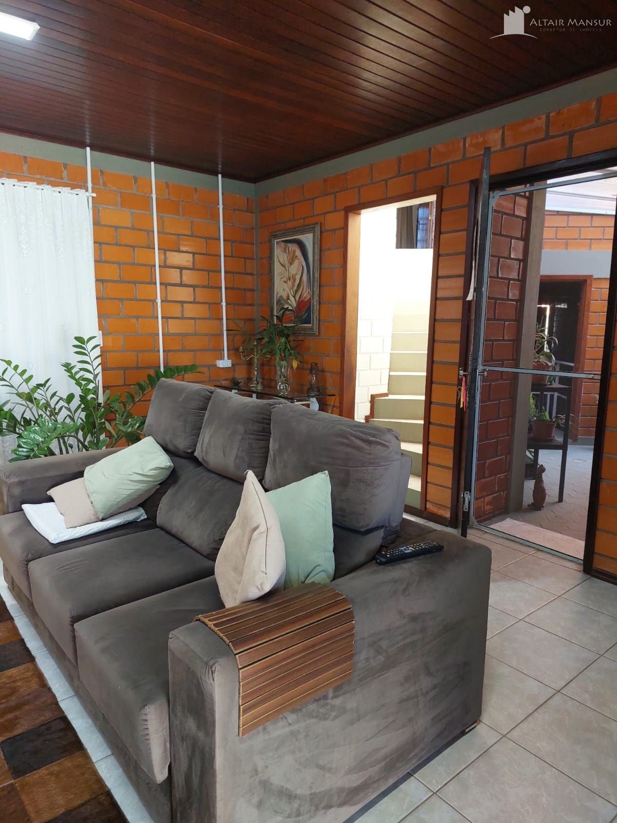 Casa à Venda em Itapoá SC – Continental – Foto 3 | Altair Mansur Imóveis Foto 3 de Casa à Venda em Itapoá SC - Bairro Continental - Altair Mansur Imóveis