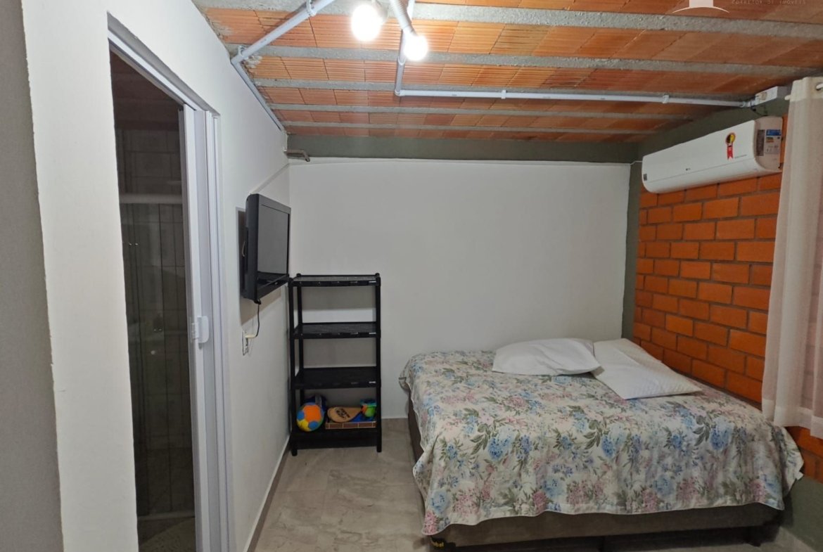 Sobrado no Balneário Palmeira