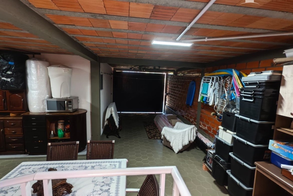 Sobrado no Balneário Palmeira