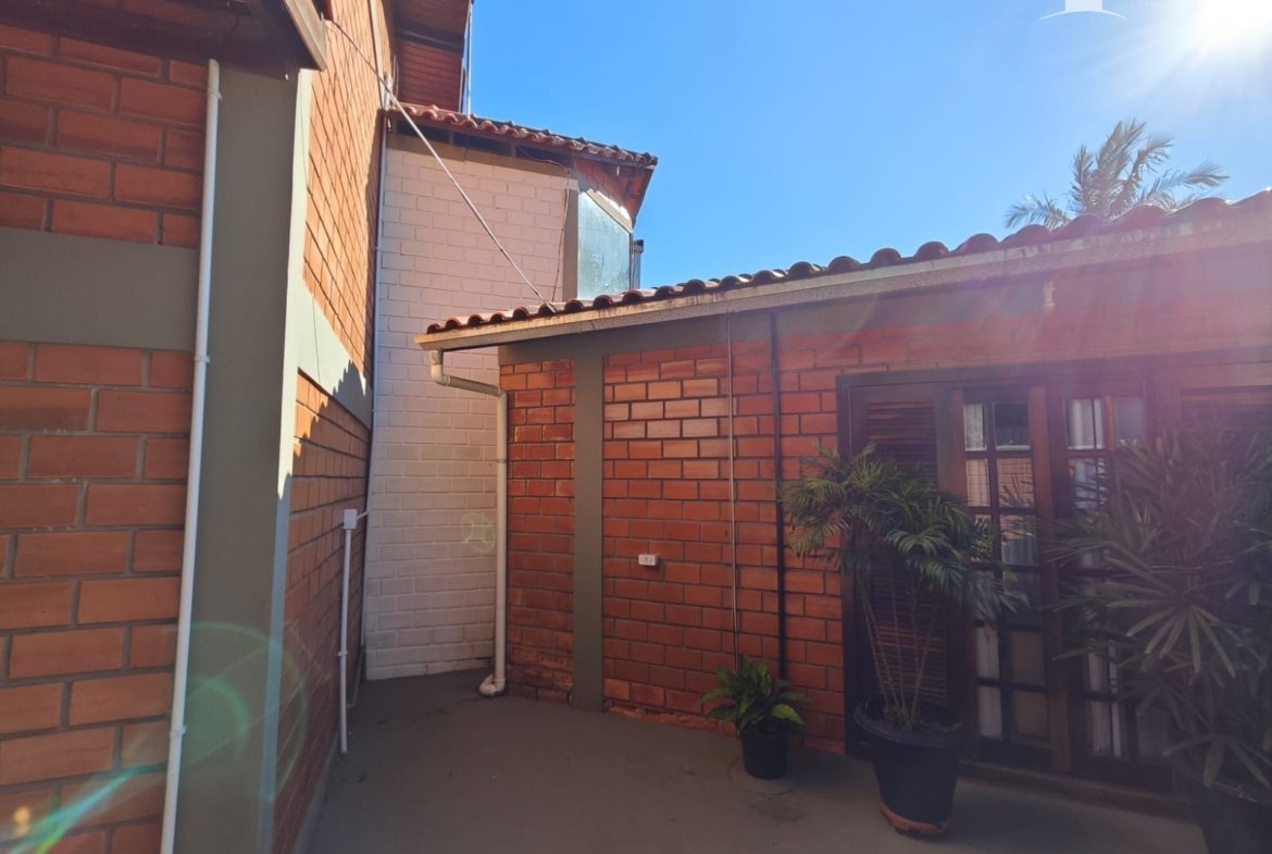 Sobrado no Balneário Palmeira