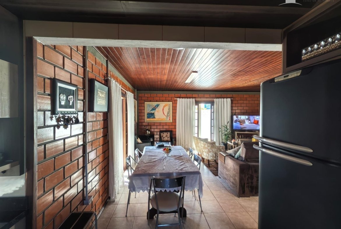 Sobrado no Balneário Palmeira