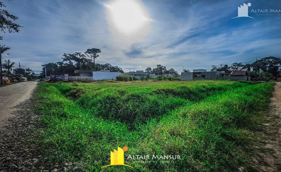 Foto 1 de Terreno à Venda em Itapoá SC - Bairro Brandalize - Altair Mansur Imóveis