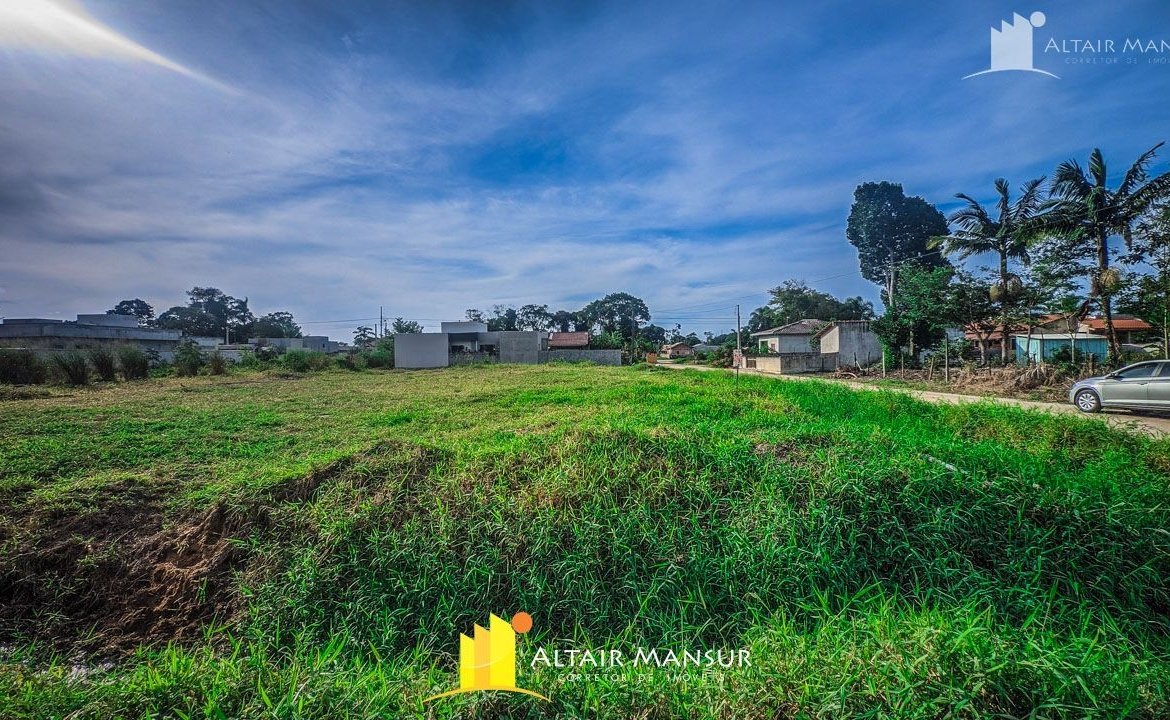 Foto 3 de Terreno à Venda em Itapoá SC - Bairro Brandalize - Altair Mansur Imóveis
