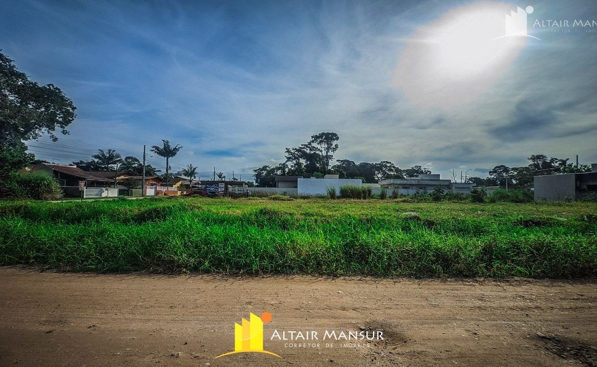 Foto 2 de Terreno à Venda em Itapoá SC - Bairro Brandalize - Altair Mansur Imóveis
