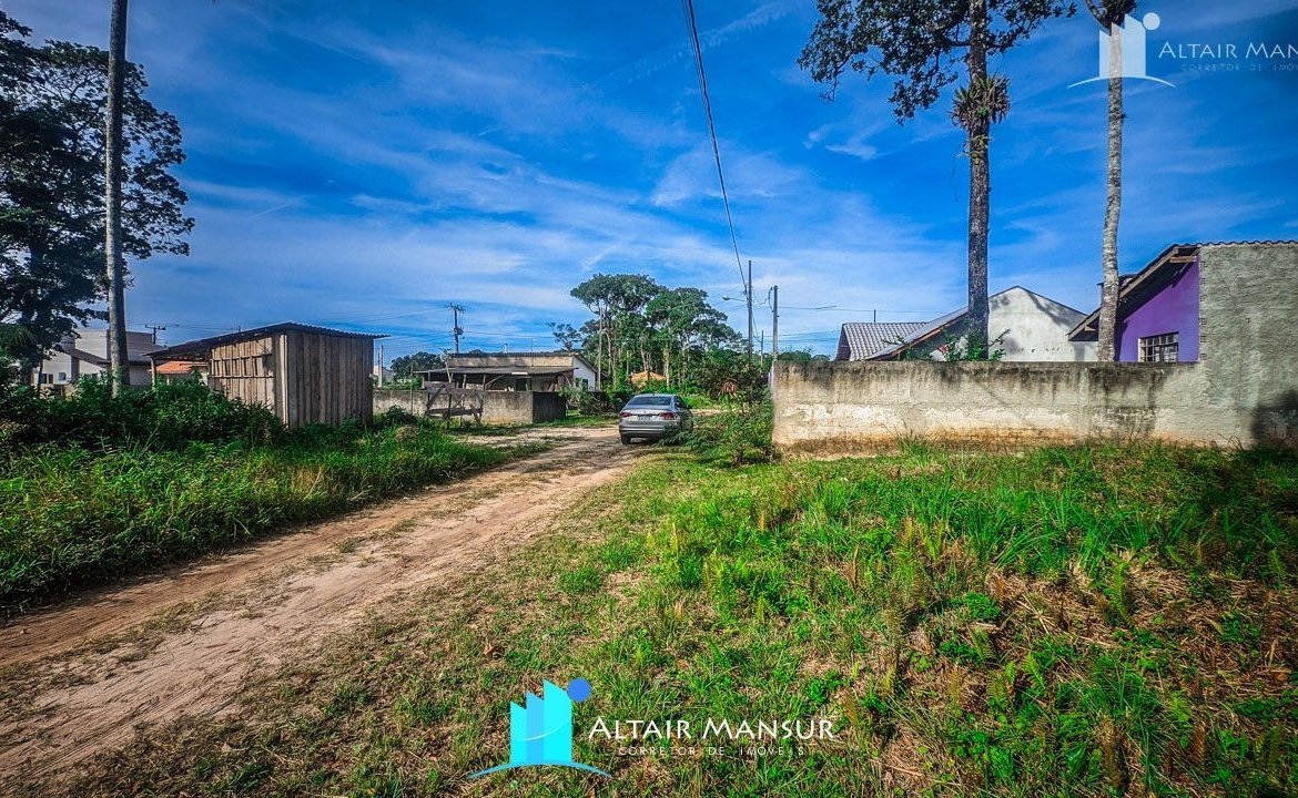 Foto 1 de Terreno à Venda em Itapoá SC - Bairro Brandalize - Altair Mansur Imóveis