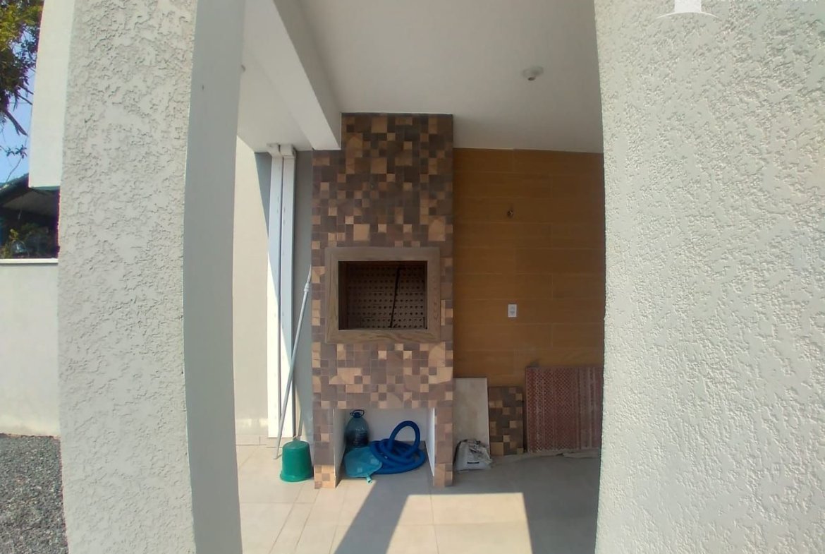 Sobrado Novo à Venda, Piscina, Churrasqueira, 300m do Mar, Cambijú, Itapoá – SC