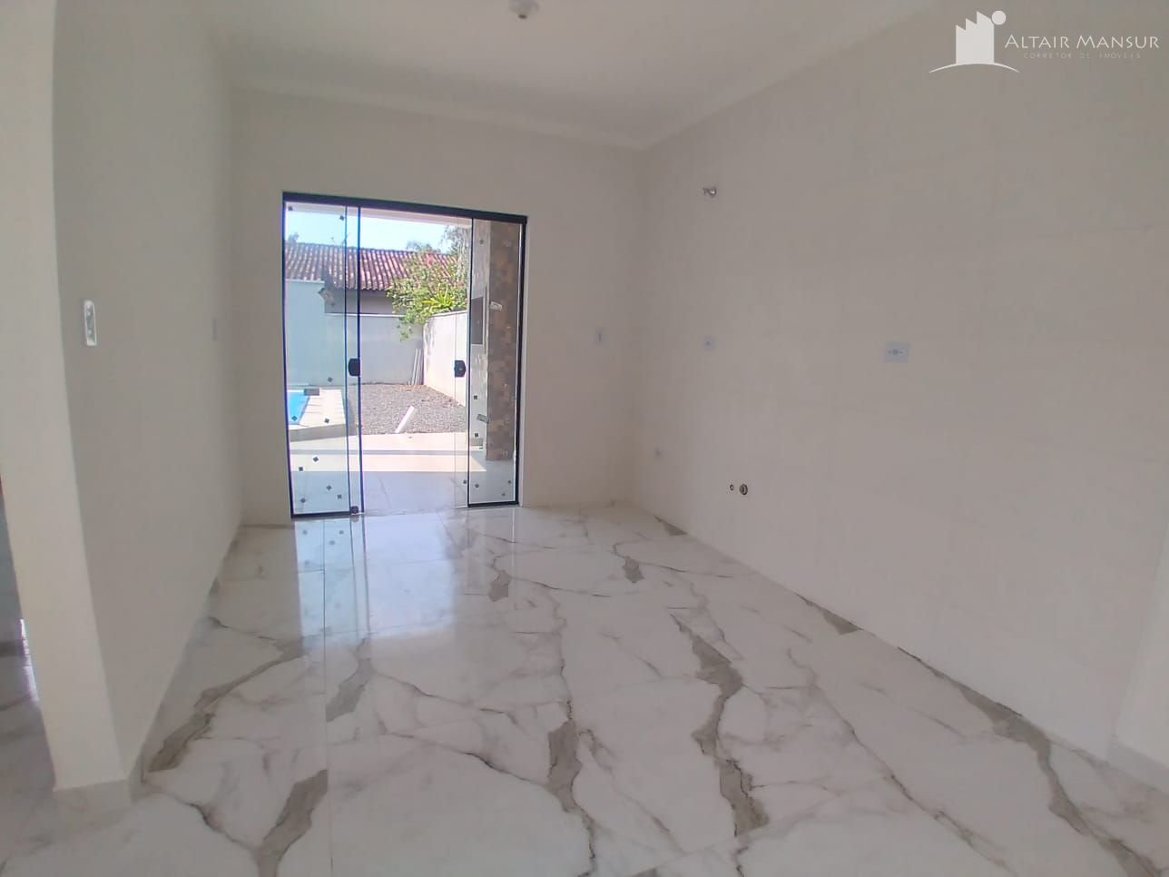 Sobrado Novo à Venda, Piscina, Churrasqueira, 300m do Mar, Cambijú, Itapoá – SC – Foto 30 | Altair Mansur Imóveis Sobrado Novo à Venda, Piscina, Churrasqueira, 300m do Mar, Cambijú, Itapoá – SC