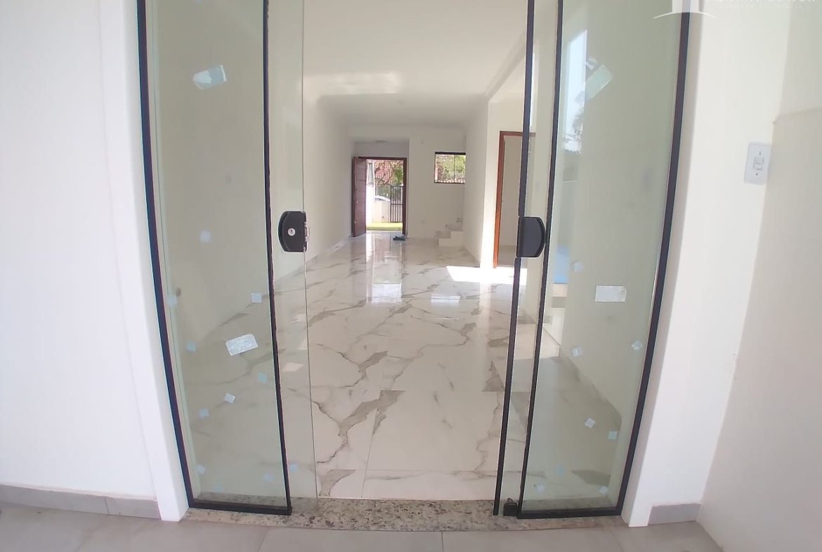 Foto 8 de Casa à Venda em Itapoá SC - Bairro Balneário Cambijú - Altair Mansur Imóveis