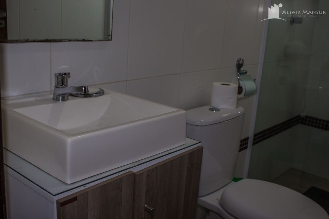 Sobrado Alto Padrão à Venda 420m² – Mobiliado, c/ Mezanino – Brasília, Itapoa/SC
