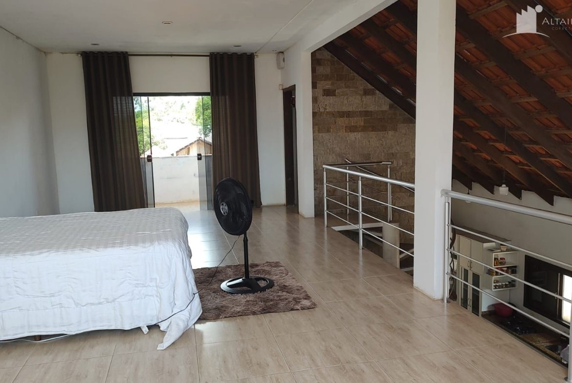 Sobrado Alto Padrão à Venda 420m² – Mobiliado, c/ Mezanino – Brasília, Itapoa/SC