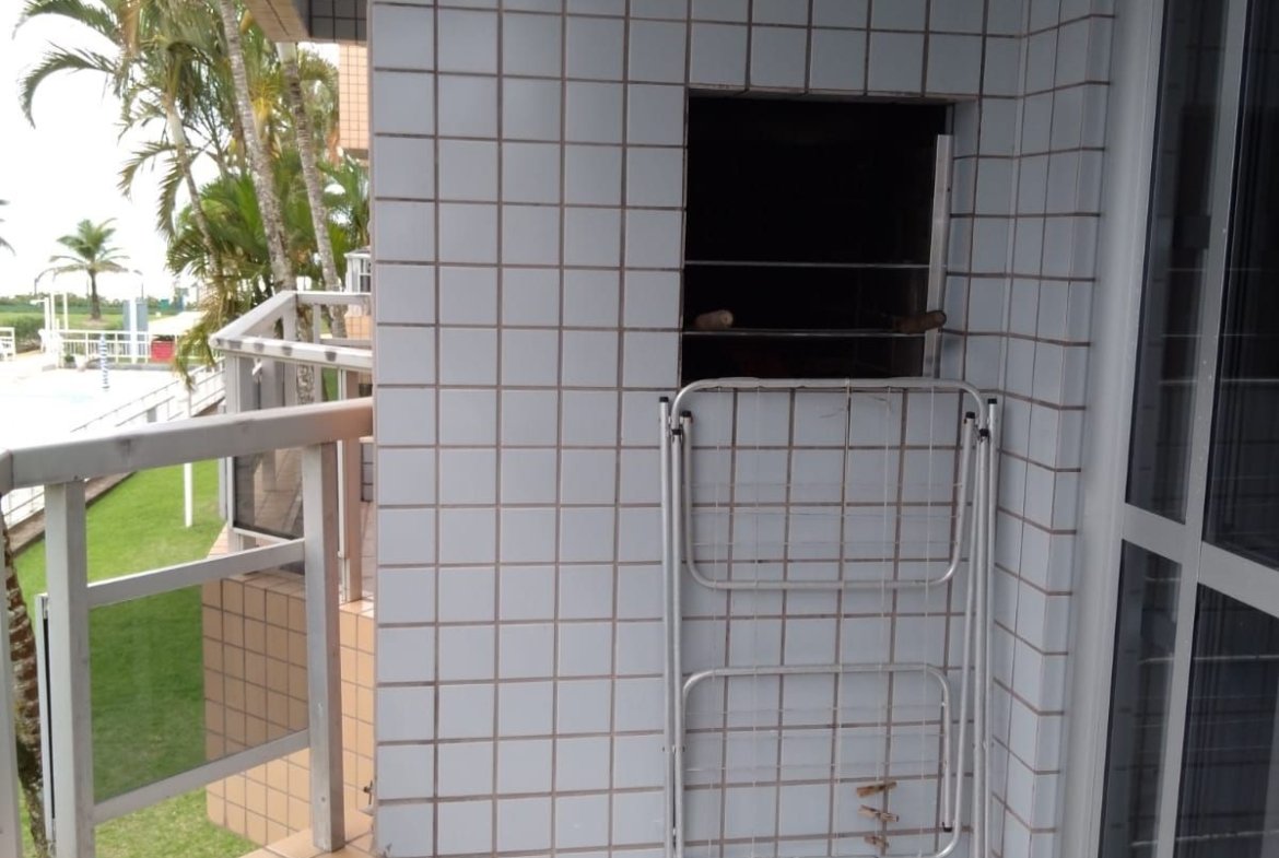 Apartamento em condominio Beira mar com piscina