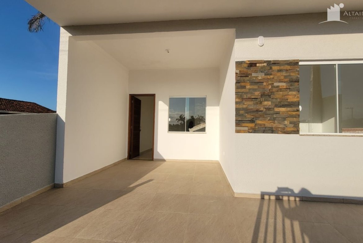 Foto 1 de Casa à Venda em Itapoá SC - Bairro Balneário Brasília - Altair Mansur Imóveis