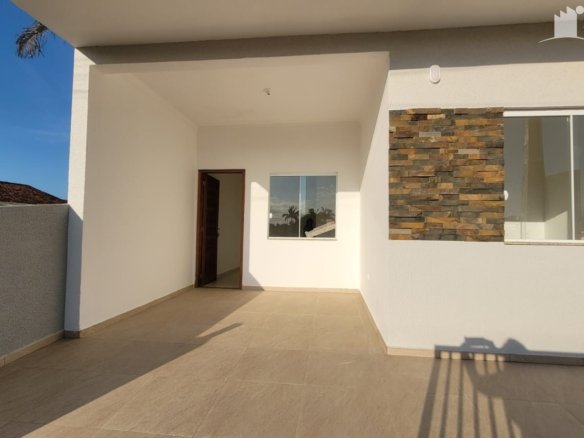 Foto 1 de Casa à Venda em Itapoá SC - Bairro Balneário Brasília - Altair Mansur Imóveis