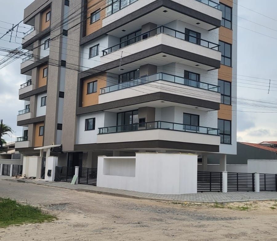 Foto 2 de Apartamento à Venda em Itapoá SC - Bairro Balneário Brasília - Altair Mansur Imóveis