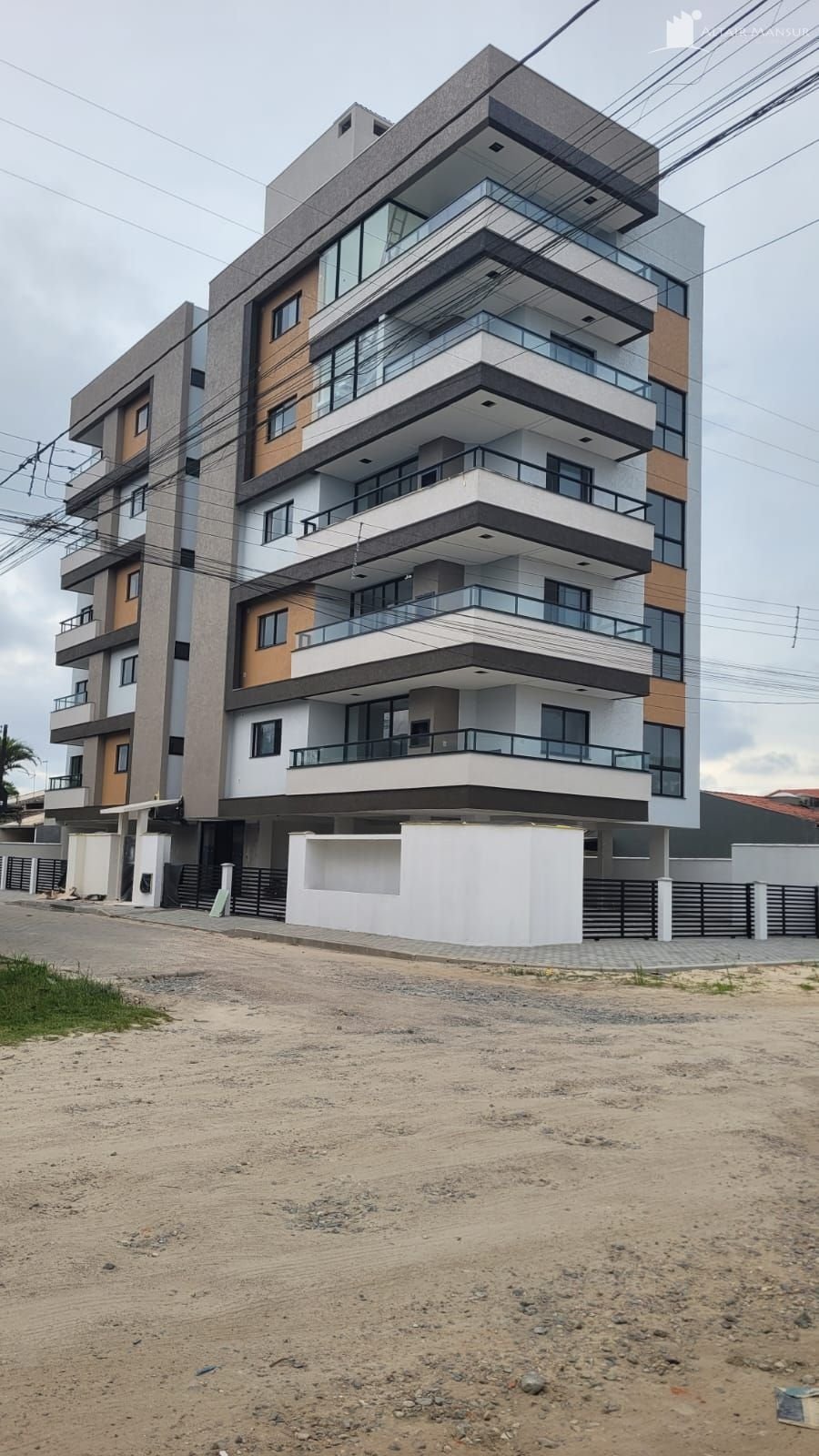 Foto 2 de Apartamento à Venda em Itapoá SC - Bairro Balneário Brasília - Altair Mansur Imóveis