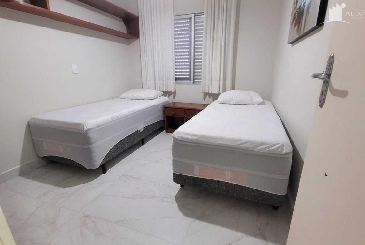 Apartamento condominio frente mar