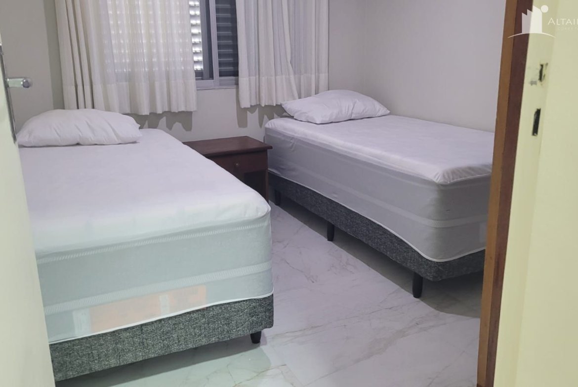 Apartamento condominio frente mar