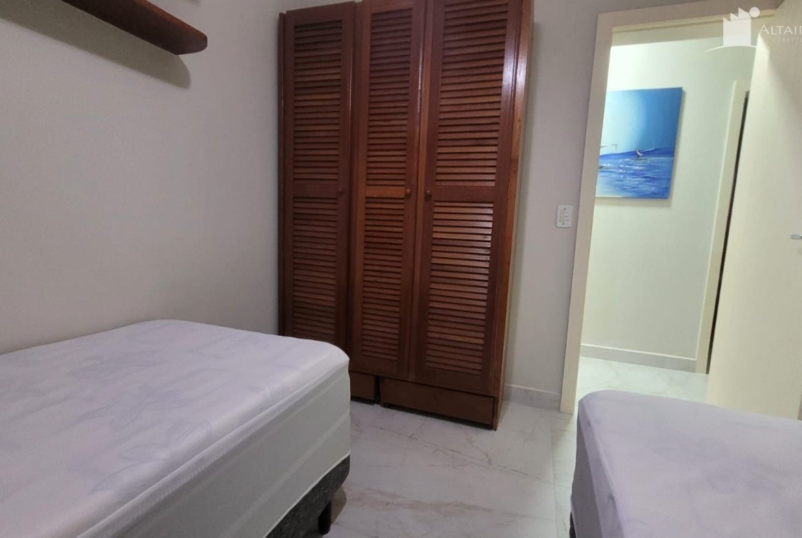 Apartamento condominio frente mar