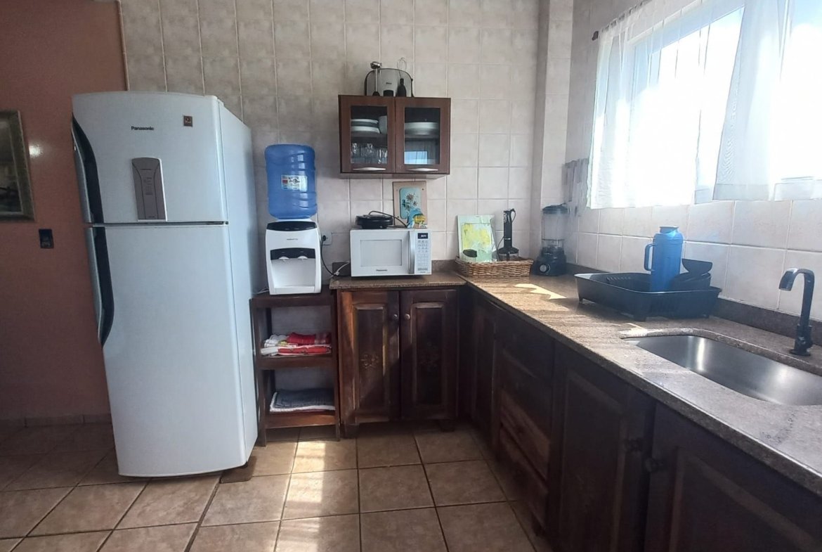 Apartamento de 3 quartos beira mar no Paese
