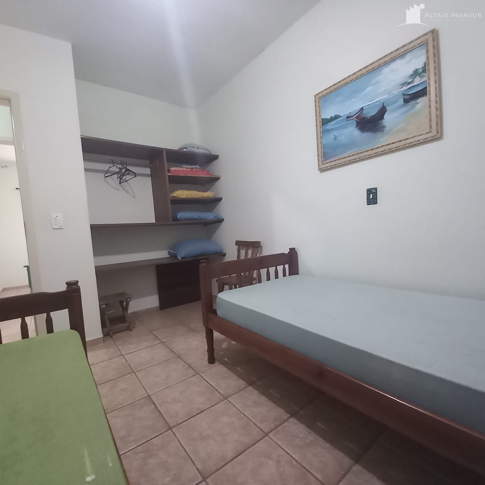Apartamento de 3 quartos beira mar no Paese
