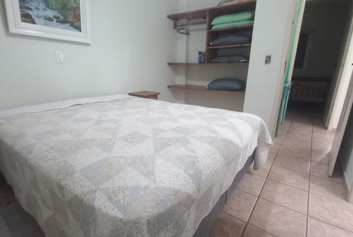 Apartamento de 3 quartos beira mar no Paese