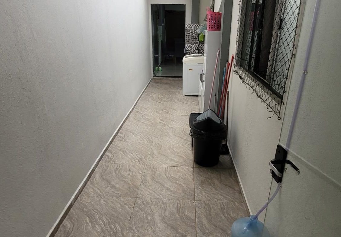 Casa com 3 dormitórios no Cambiju