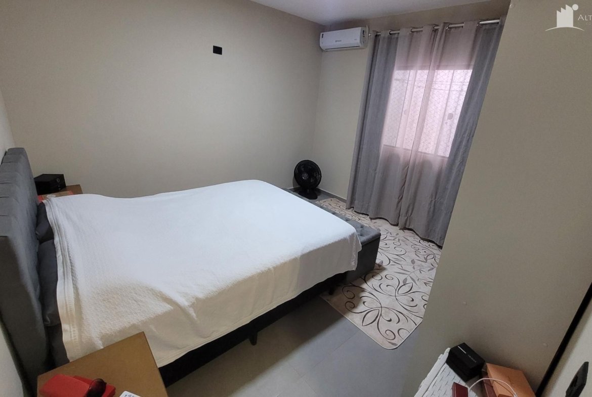 Casa com 3 dormitórios no Cambiju