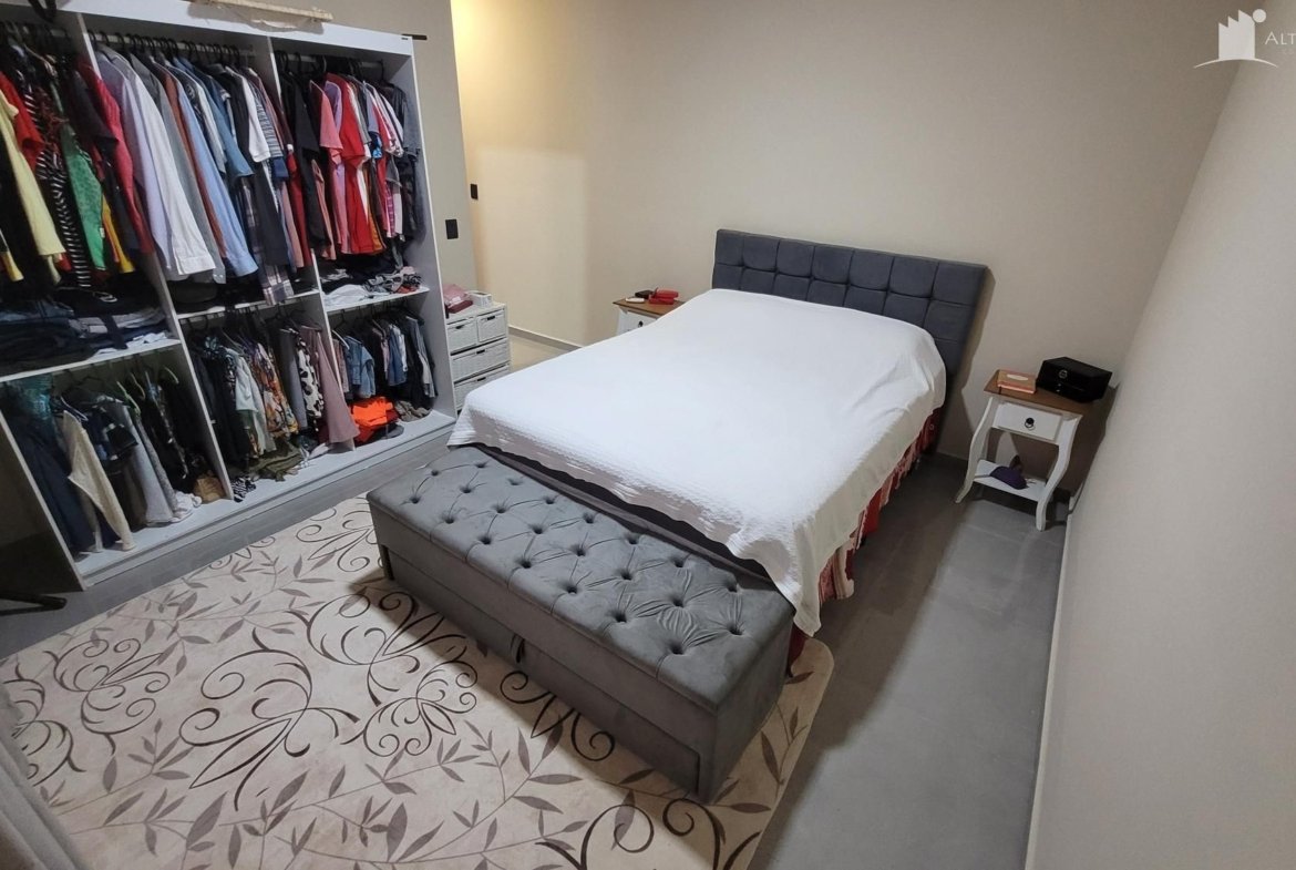 Casa com 3 dormitórios no Cambiju