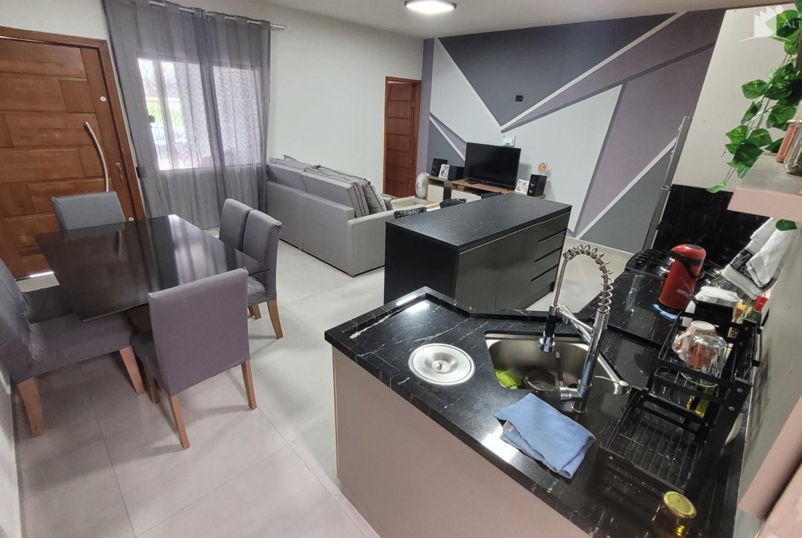 Foto 4 de Casa à Venda em Itapoá SC - Bairro Balneário Cambijú - Altair Mansur Imóveis