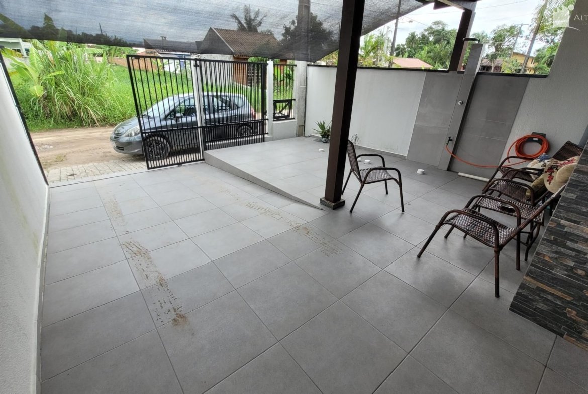 Foto 6 de Casa à Venda em Itapoá SC - Bairro Balneário Cambijú - Altair Mansur Imóveis
