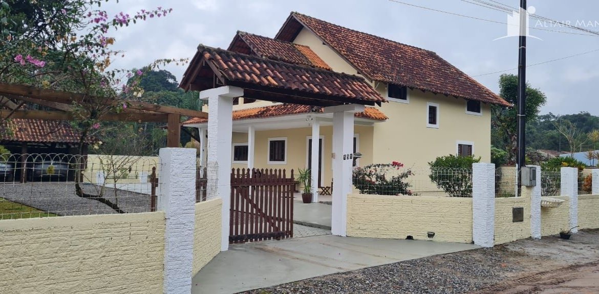 Foto 2 de Casa à Venda em São Francisco do Sul SC - Bairro Vila da Glória - Altair Mansur Imóveis