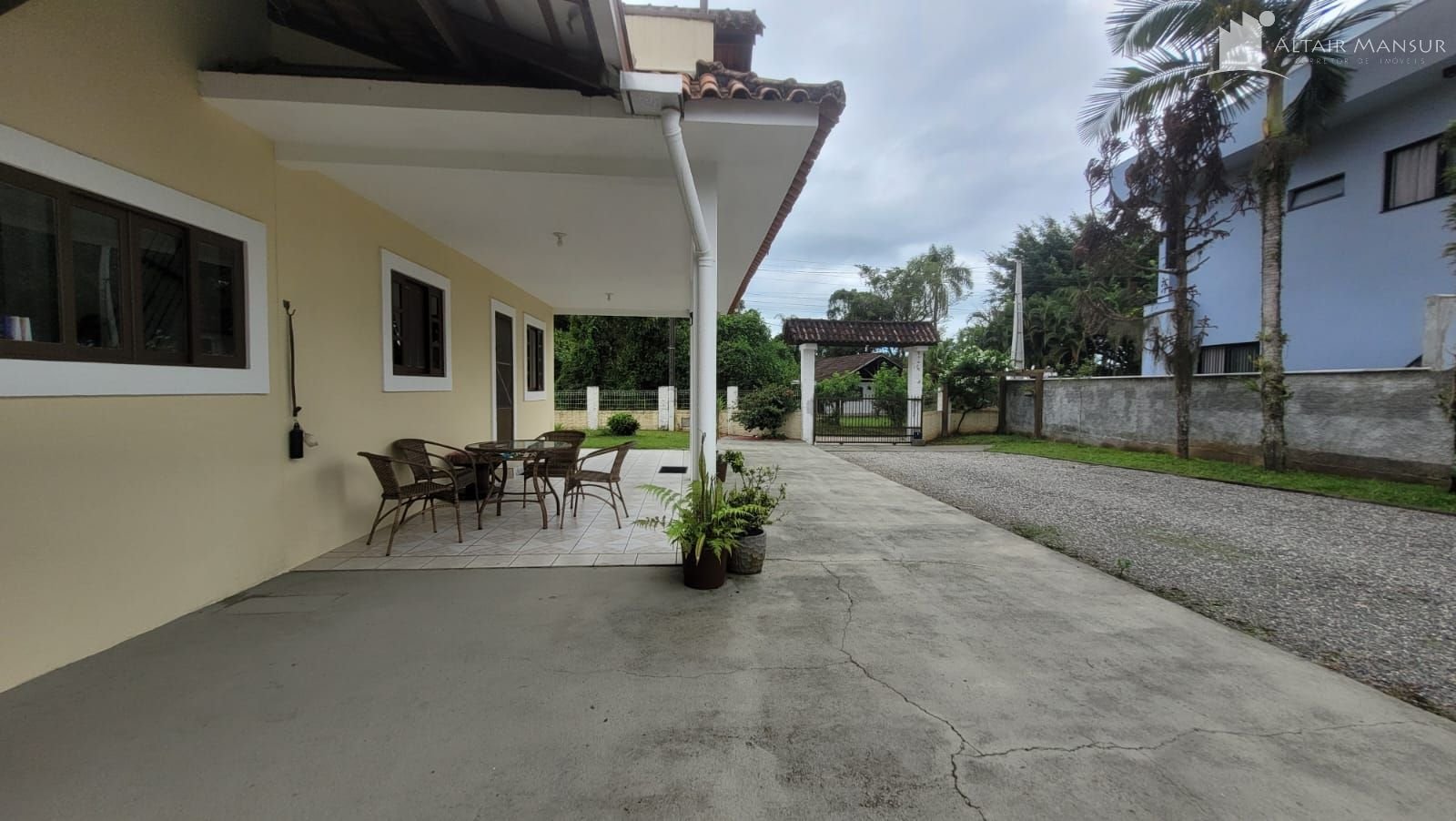 Casa à Venda em São Francisco do Sul SC – Vila da Glória – Foto 3 | Altair Mansur Imóveis Foto 3 de Casa à Venda em São Francisco do Sul SC - Bairro Vila da Glória - Altair Mansur Imóveis