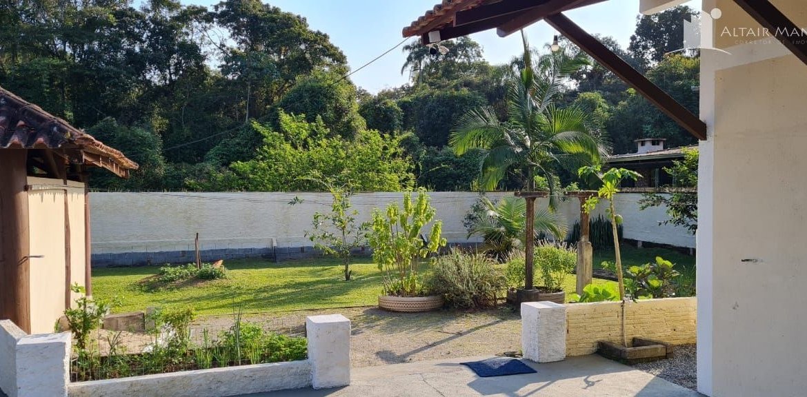 Sobrado na Praia Bonita Vila da Glória