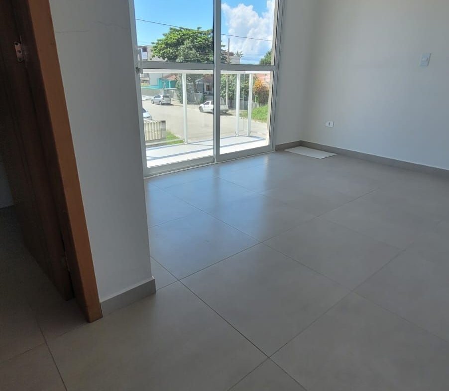 Sobrado Balneário Cambiju