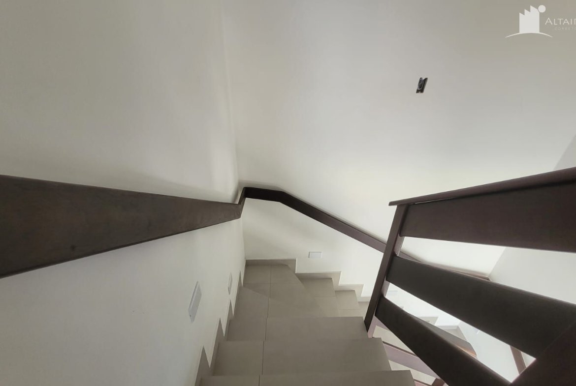 Sobrado Balneário Cambiju