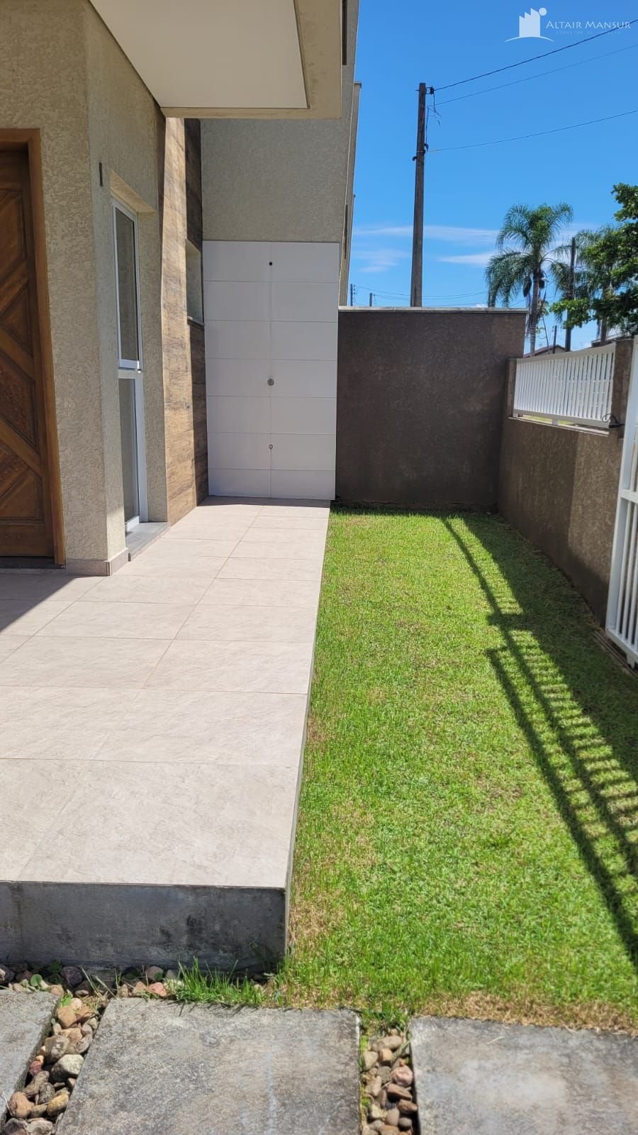 Casa à Venda em Itapoá SC – Cambijú – Foto 3 | Altair Mansur Imóveis Foto 3 de Casa à Venda em Itapoá SC - Bairro Cambijú - Altair Mansur Imóveis